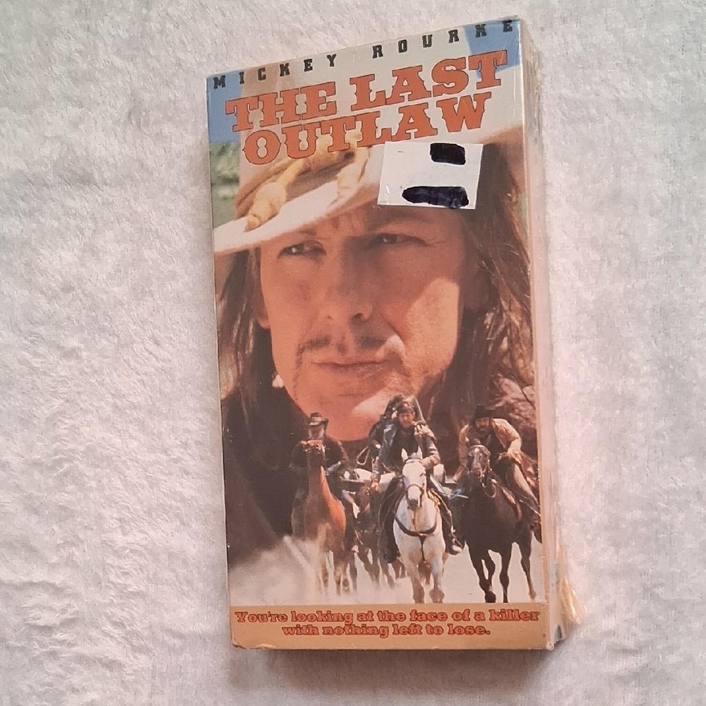 SEALED VHS. Mickey Rourke In, THE LAST OUTLAW. - Picture 6 of 6